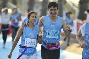 BIB: 4094, 40338, 4106, 42612, 3303, 1464, 432
                            <button type="button" onclick="openModal(10623869)" class="btn btn-primary btn-sm float-right btn-popup" data-toggle="modal" data-target=".modal-high-quality">
                        <i class="fas fa-shopping-cart"></i> Add to Cart
                    </button>
                                            <button type="button" onclick="isThisMe(10623869, true)" class="btn btn-success btn-sm float-right btn-popup btn-isme hidden" data-toggle="tooltip" data-placement="bottom" title="นี่คือรูปของคุณใช่ไหม คลิกที่นี่เพื่อเอาเข้าอัลบั้ม">
                        <i class="fas fa-plus"></i> Add to album
                    </button>
                    <button type="button" onclick="isThisMe(10623869, false)" class="btn btn-warning btn-sm float-right btn-popup btn-isnotme hidden">
                        <i class="fas fa-ban"></i> Remove from album
                    </button>